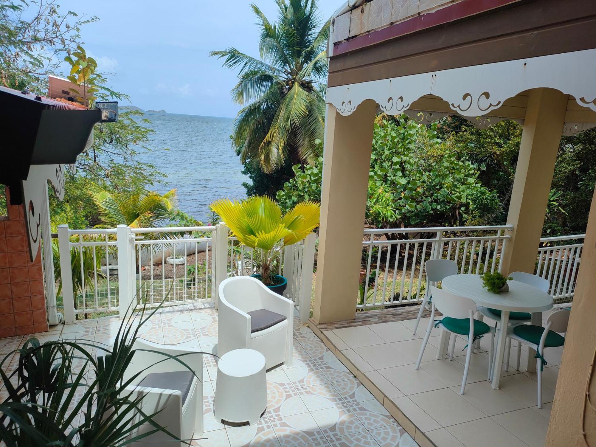 Apartamento Bromelias Le Robert Exterior foto